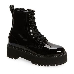 Steve Madden Bettyy Combat Boot, Black Patent, Size 7
